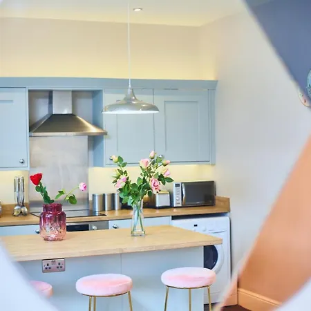 The Stylish Penthouse Of - Sleeps 7