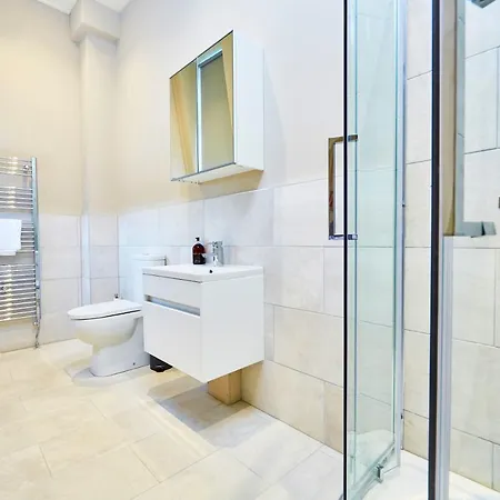 The Stylish Penthouse Of - Sleeps 7