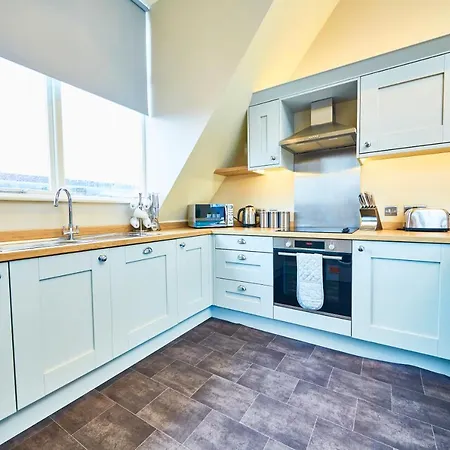 The Stylish Penthouse Of - Sleeps 7 해러게이트
