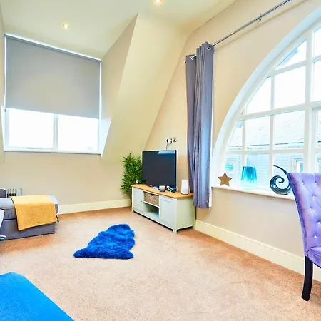 The Stylish Penthouse Of - Sleeps 7 Harrogate